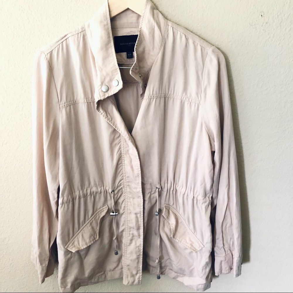 Banana Republic light beige jacket